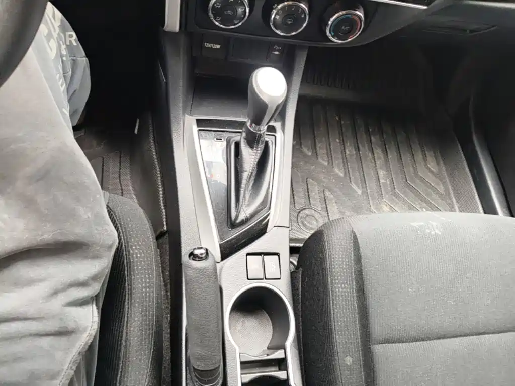 Toyota Levin — фото 14