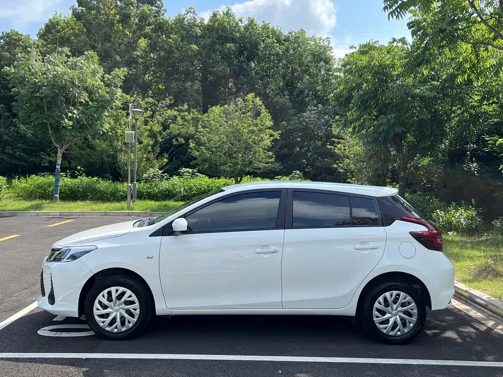 Toyota Vios FS — фото 4