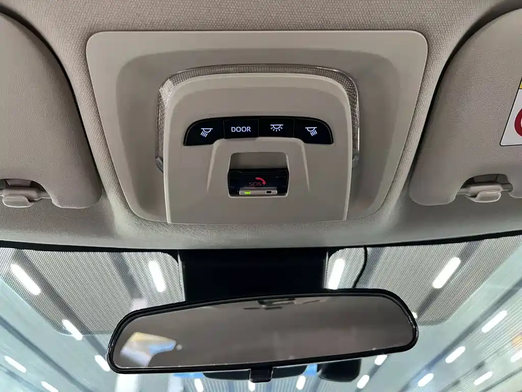 Toyota Levin — фото 17