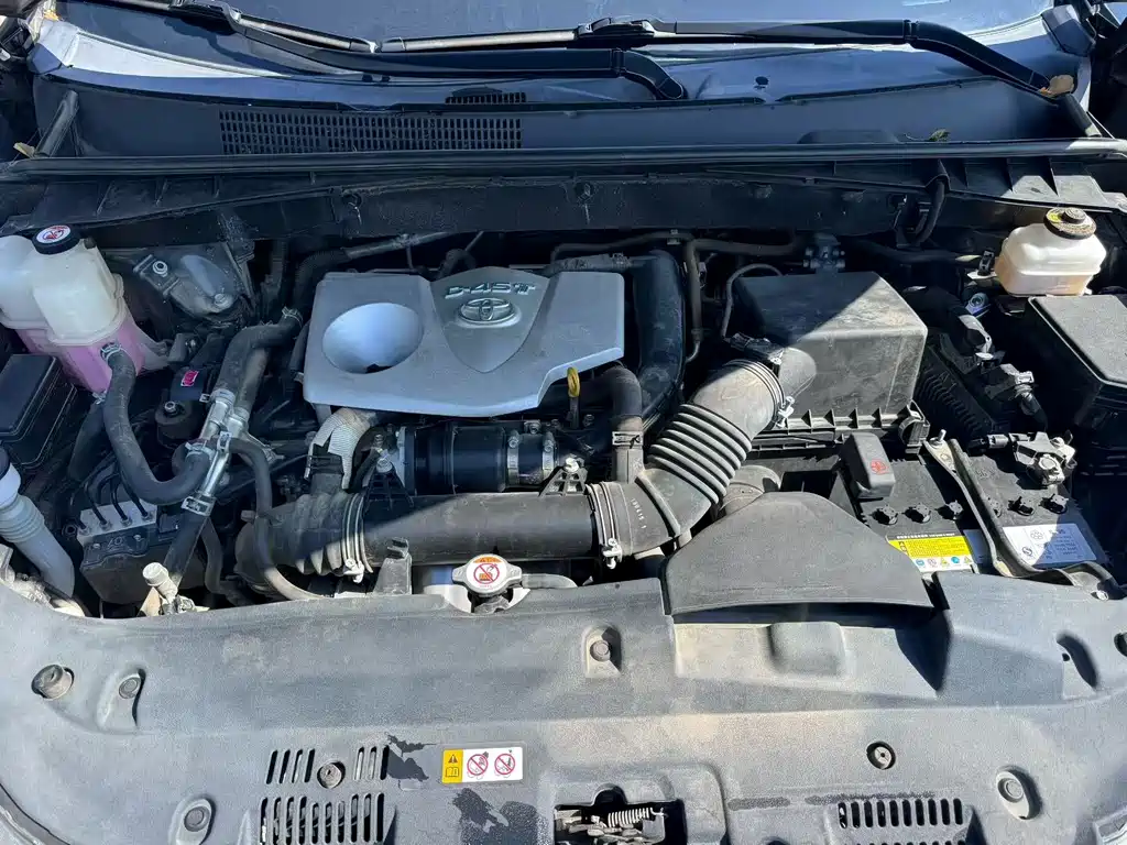 Toyota Highlander — фото 13