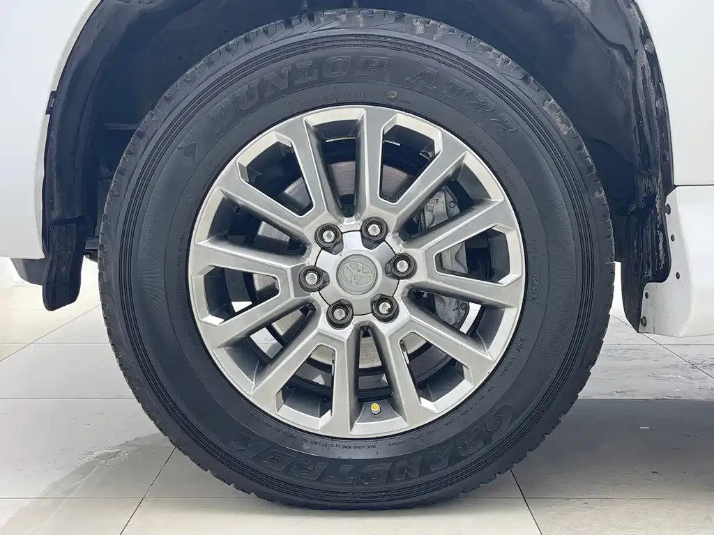 Toyota Prado (Import) — фото 20