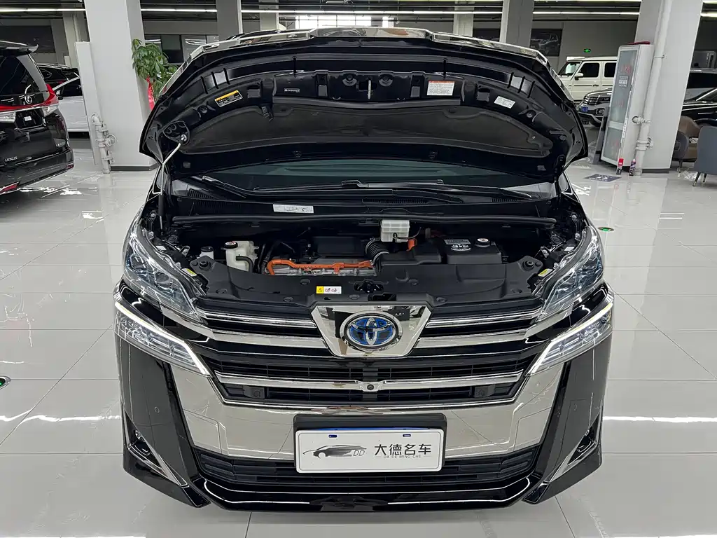 Toyota Vellfire — фото 26