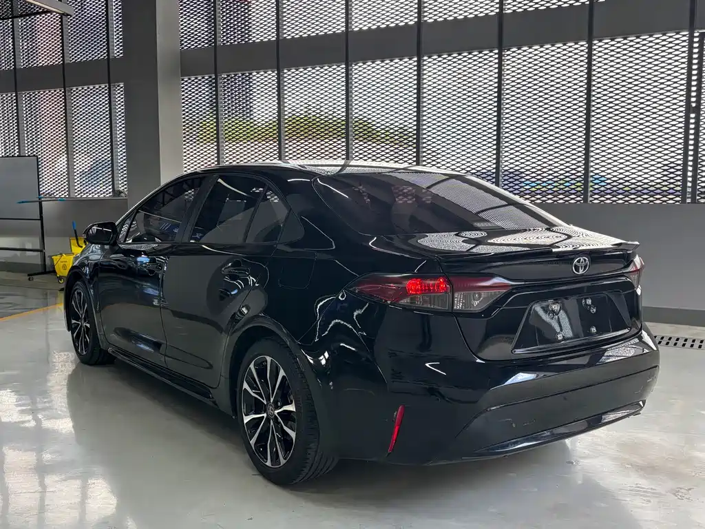 Toyota Levin — фото 14