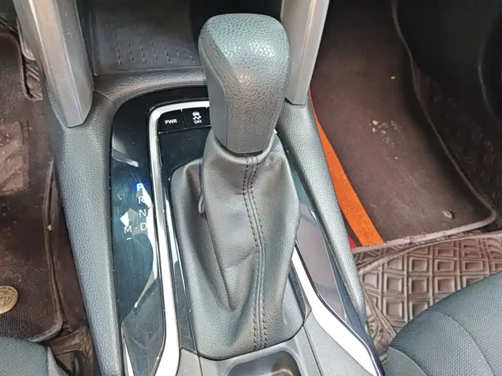 Toyota Corolla Cross — фото 14