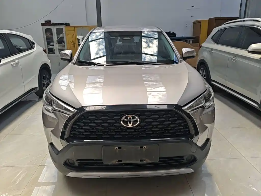 Toyota Corolla Cross — фото 3