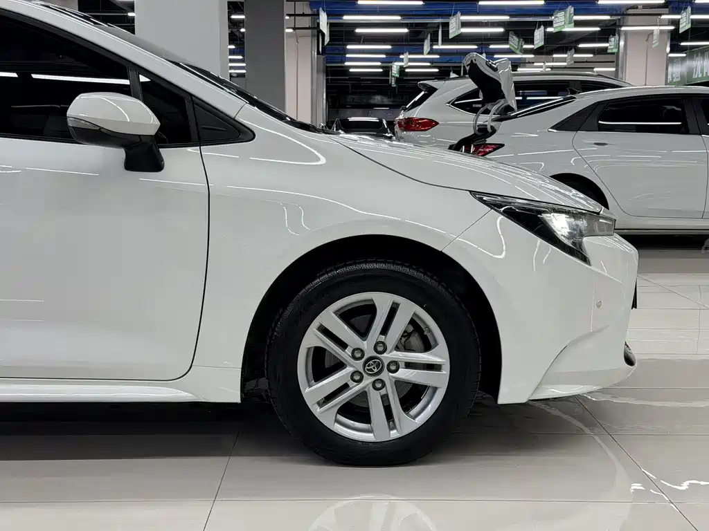Toyota Levin — фото 11