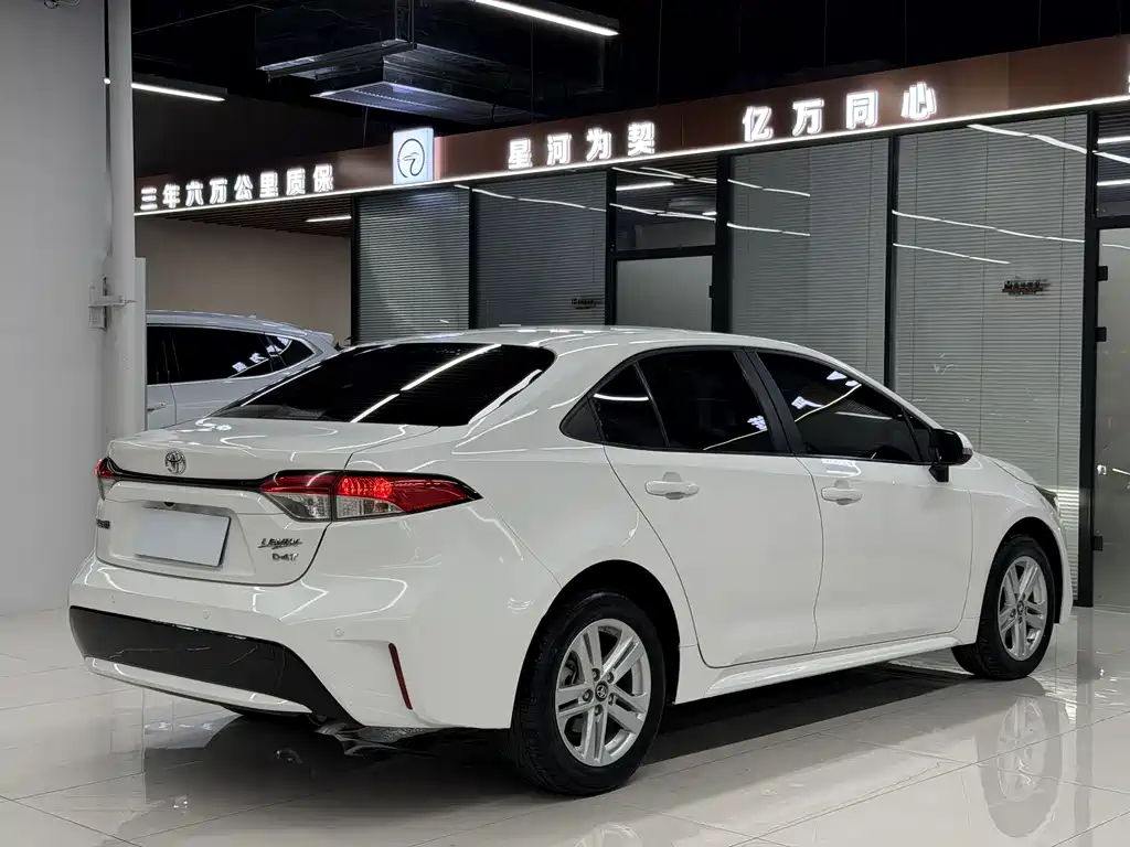 Toyota Levin — фото 19