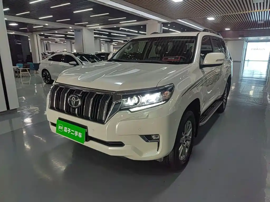 Toyota Prado — фото 2