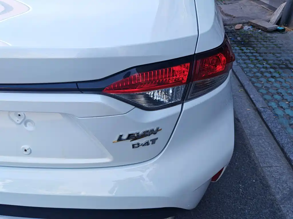 Toyota Levin — фото 10