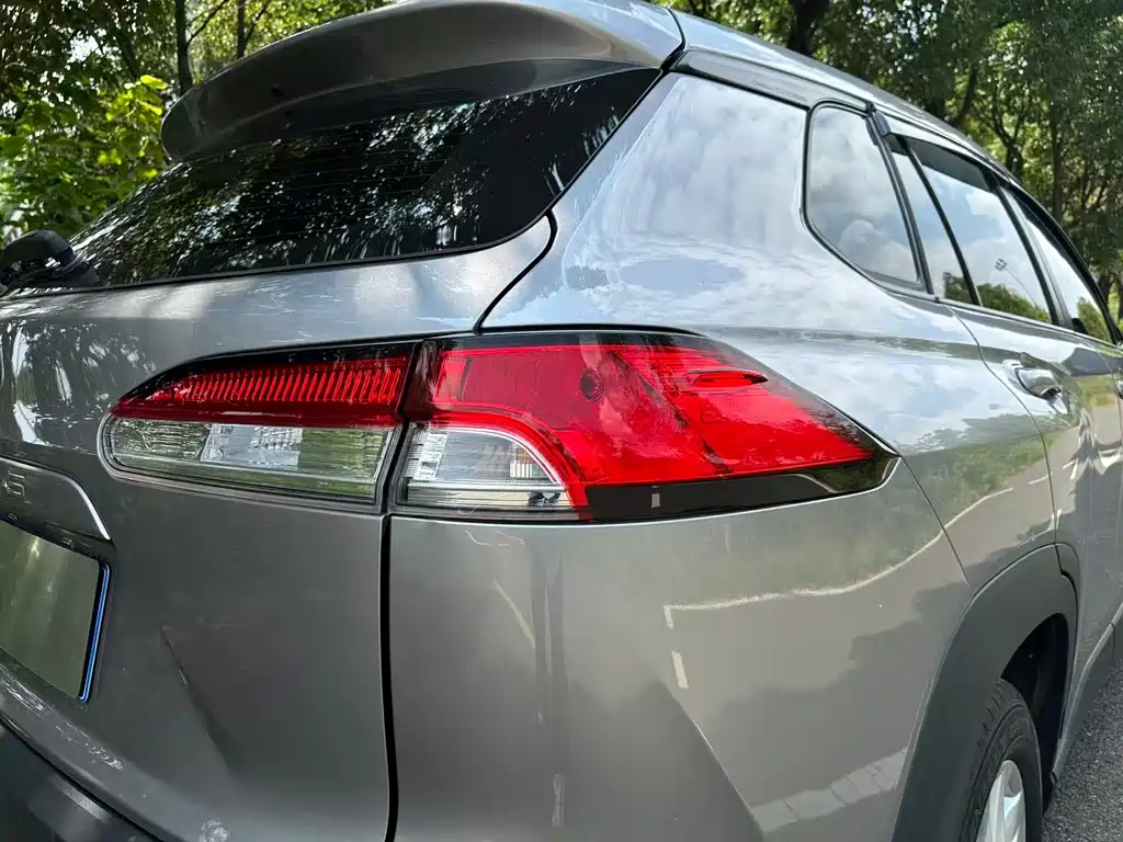 Toyota Corolla Cross — фото 20