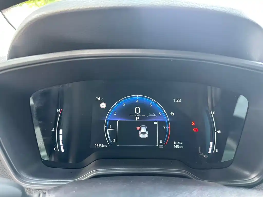 Toyota Corolla Cross — фото 10
