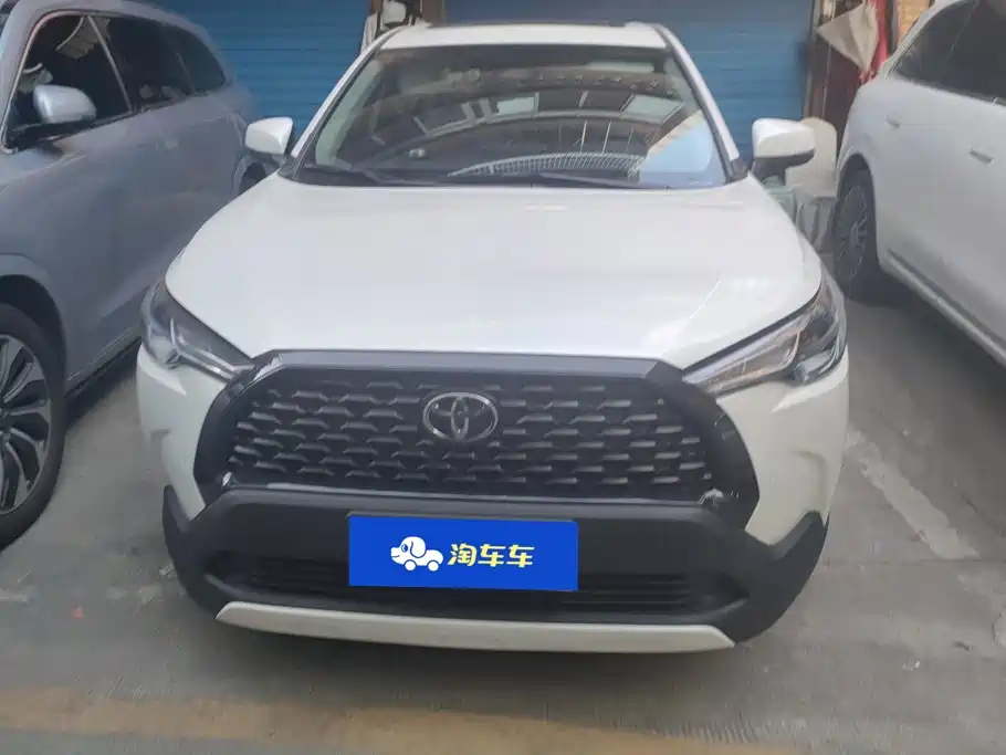 Toyota Corolla Cross — фото 2