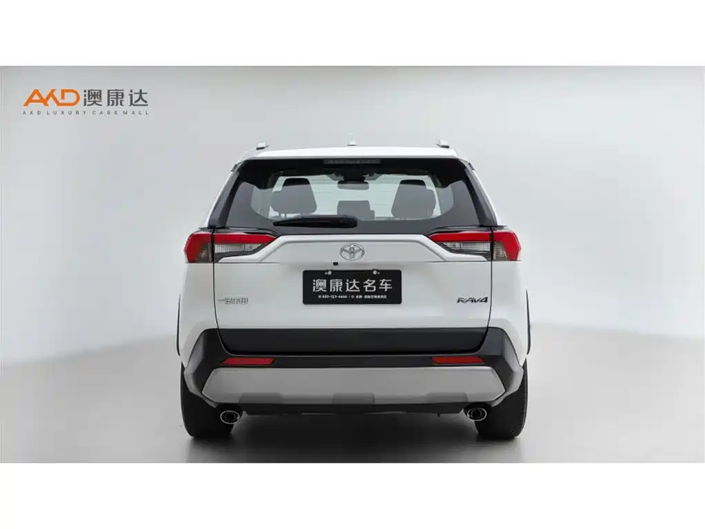 Toyota RAV4 — фото 4