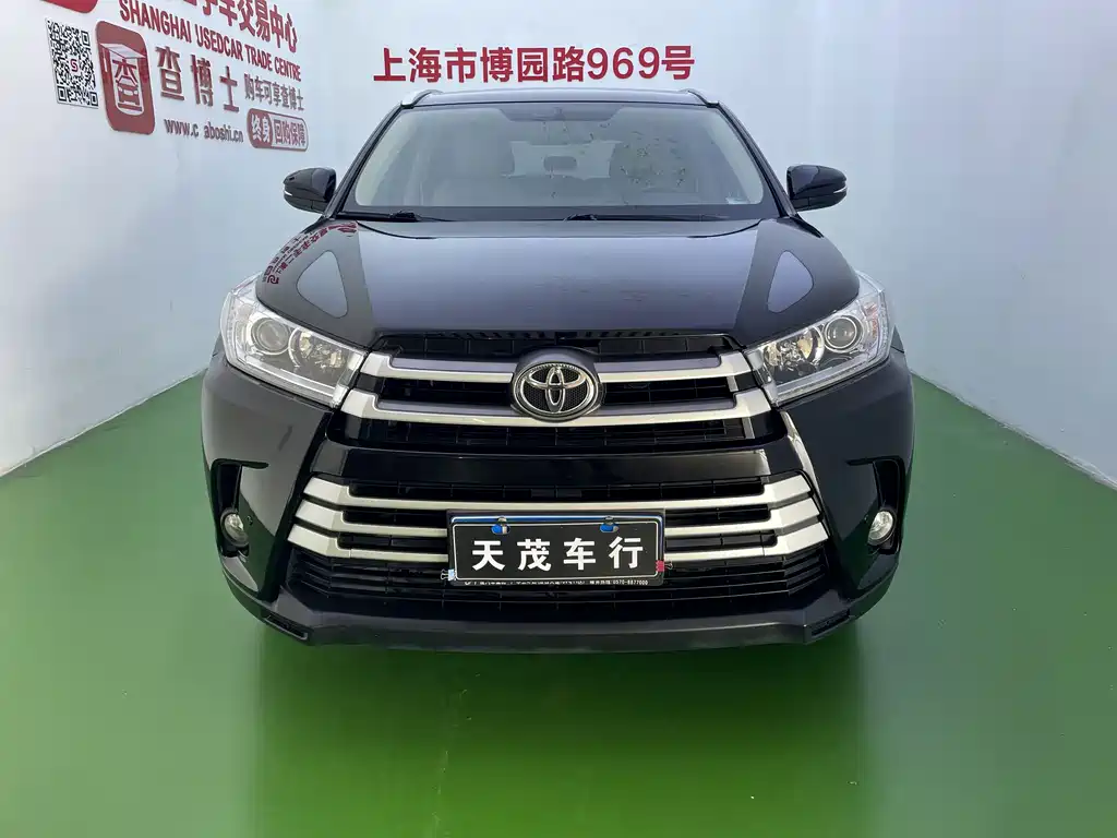 Toyota Highlander — фото 2