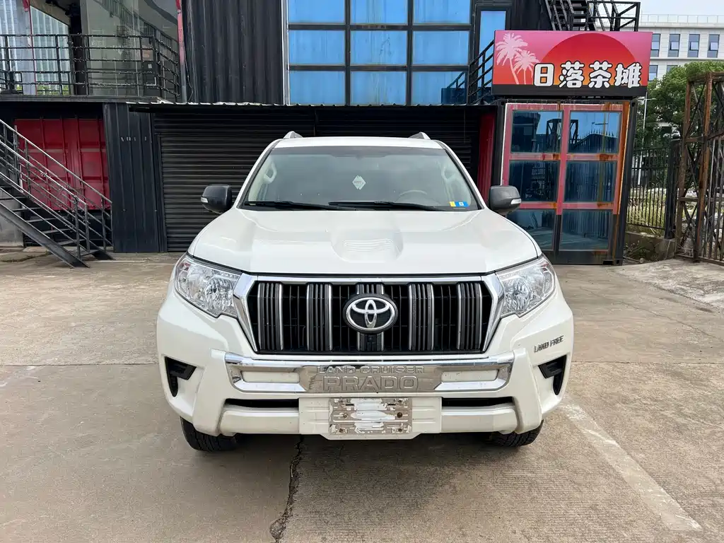 Toyota Prado (Import) — фото 2