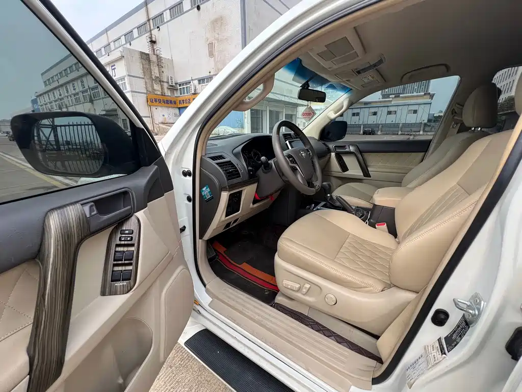 Toyota Prado (Import) — фото 6