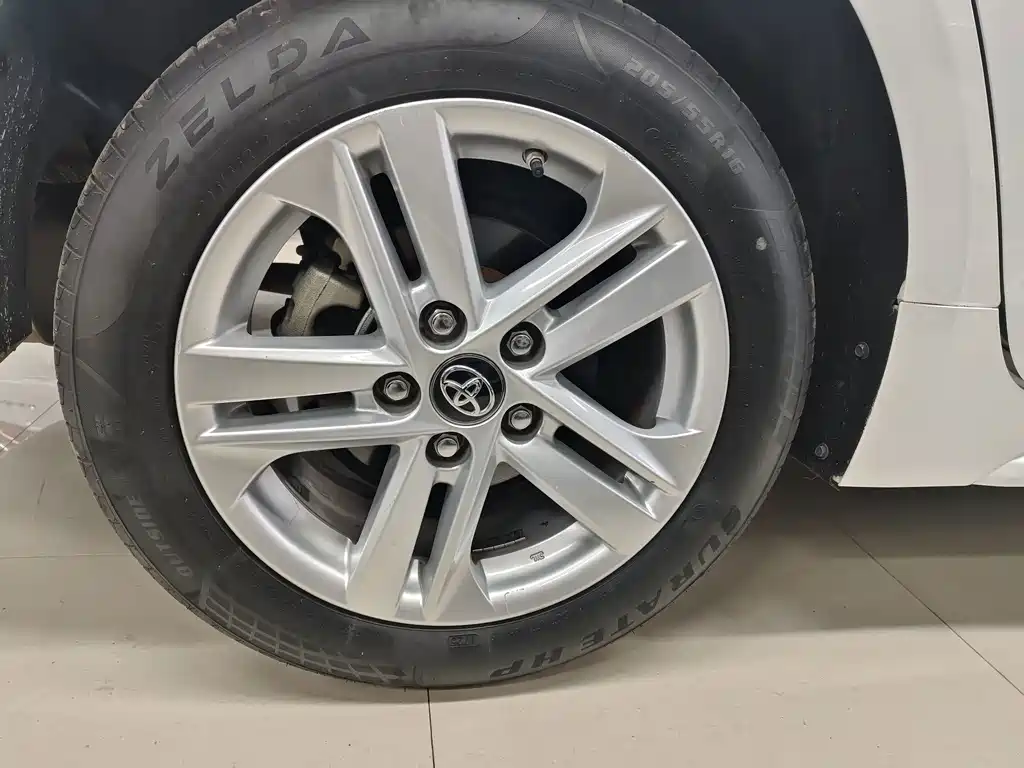Toyota Levin — фото 10