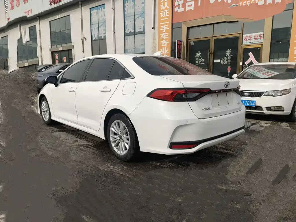 Toyota Allion — фото 18