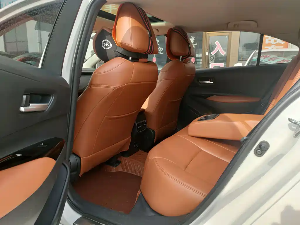 Toyota Allion — фото 10