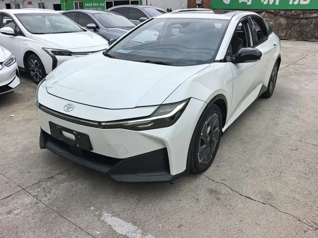 Toyota bZ3