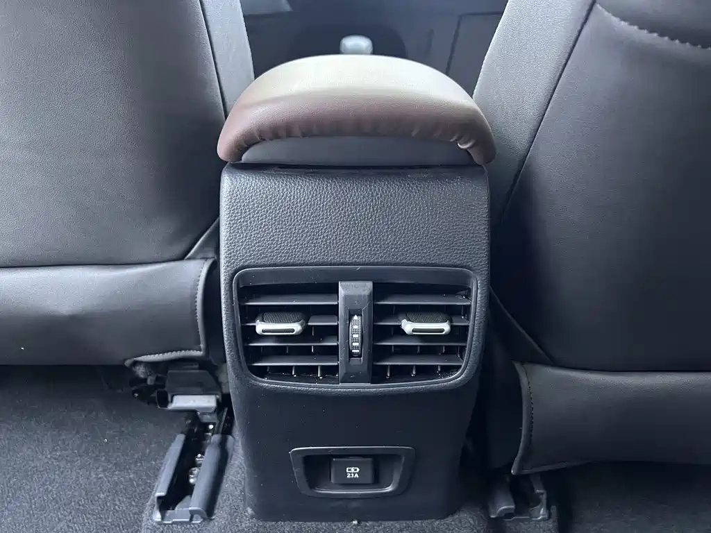Toyota Levin — фото 14