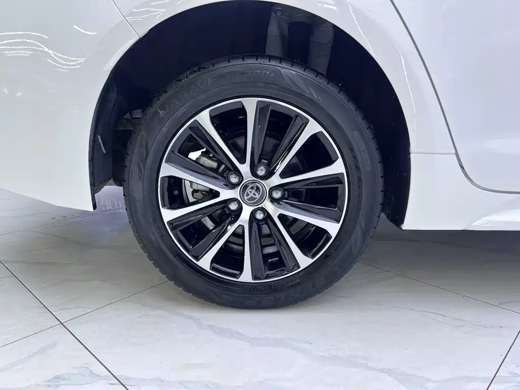 Toyota Levin — фото 19