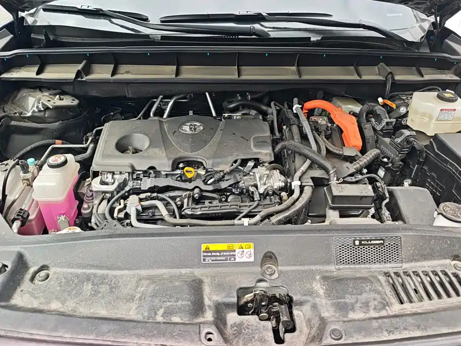 Toyota Highlander — фото 10