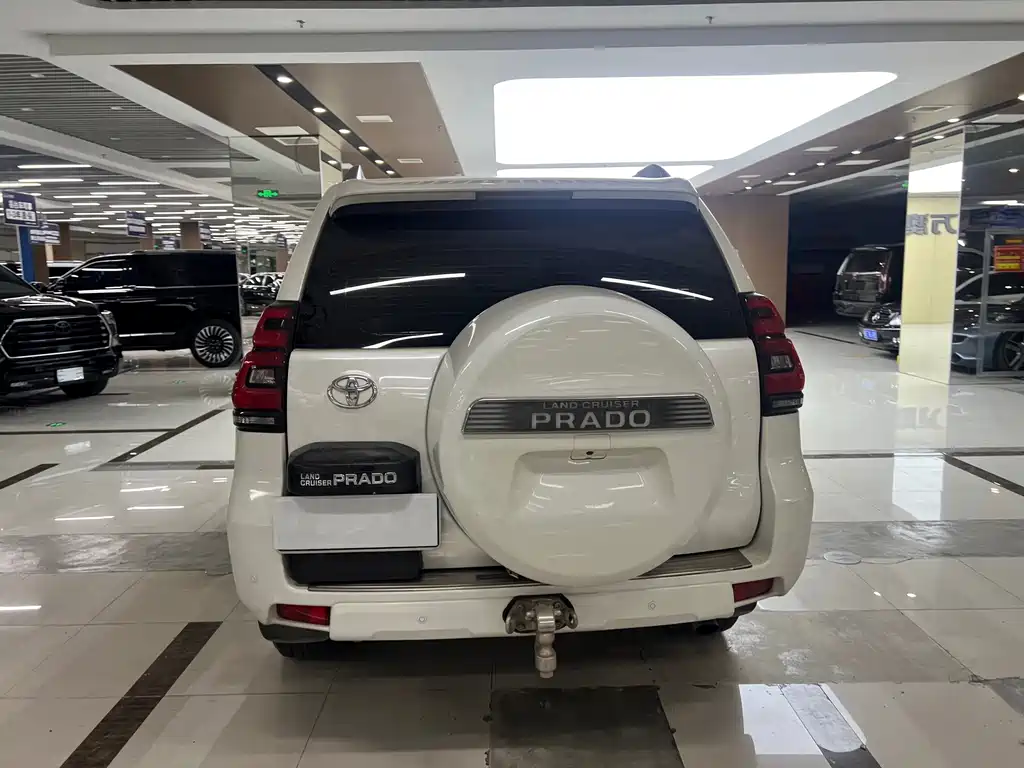 Toyota Prado (Import) — фото 11