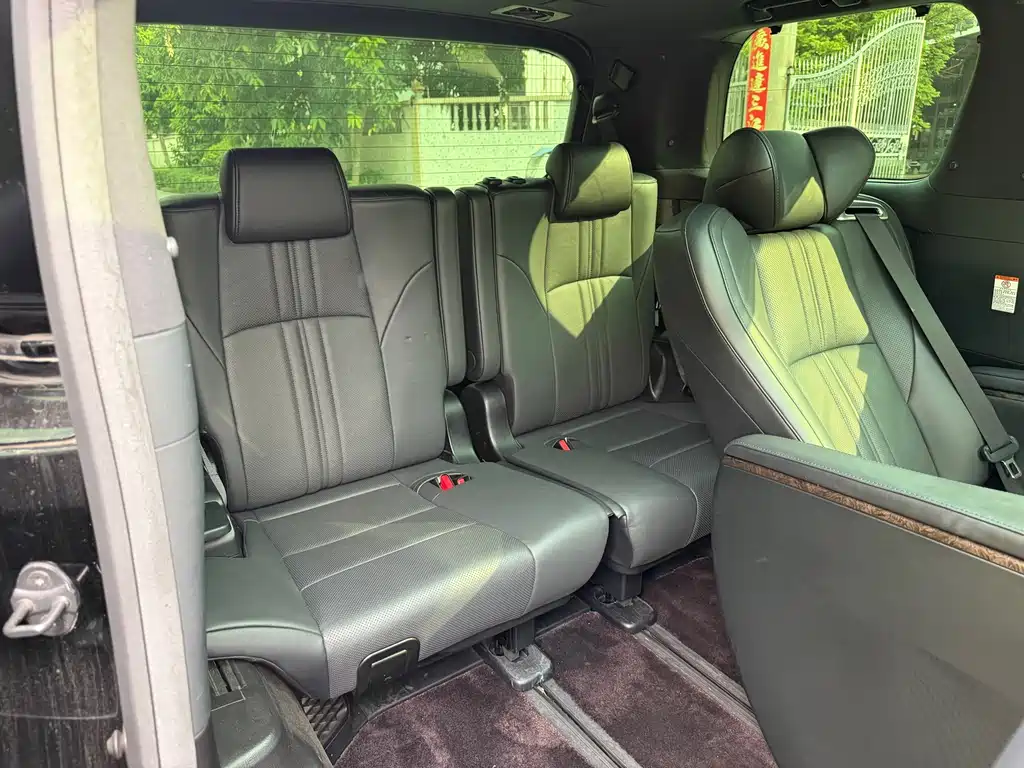 Toyota Vellfire — фото 20