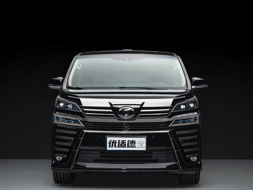 Toyota Vellfire — фото 2