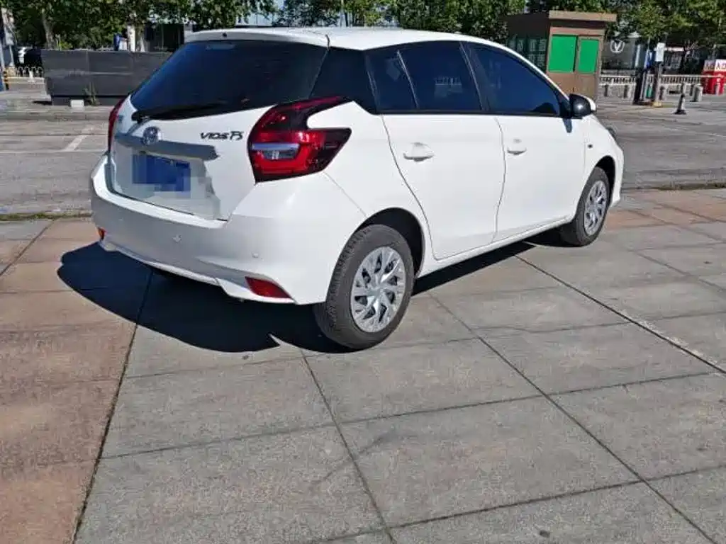 Toyota Vios FS — фото 4