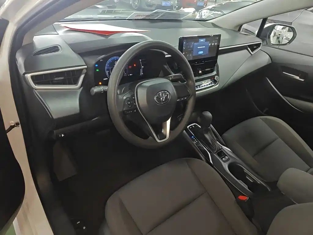 Toyota Levin — фото 10