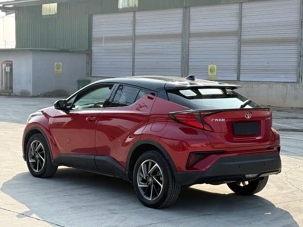 Toyota C-HR — фото 5