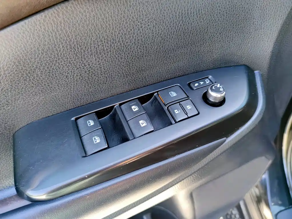 Toyota Highlander — фото 15
