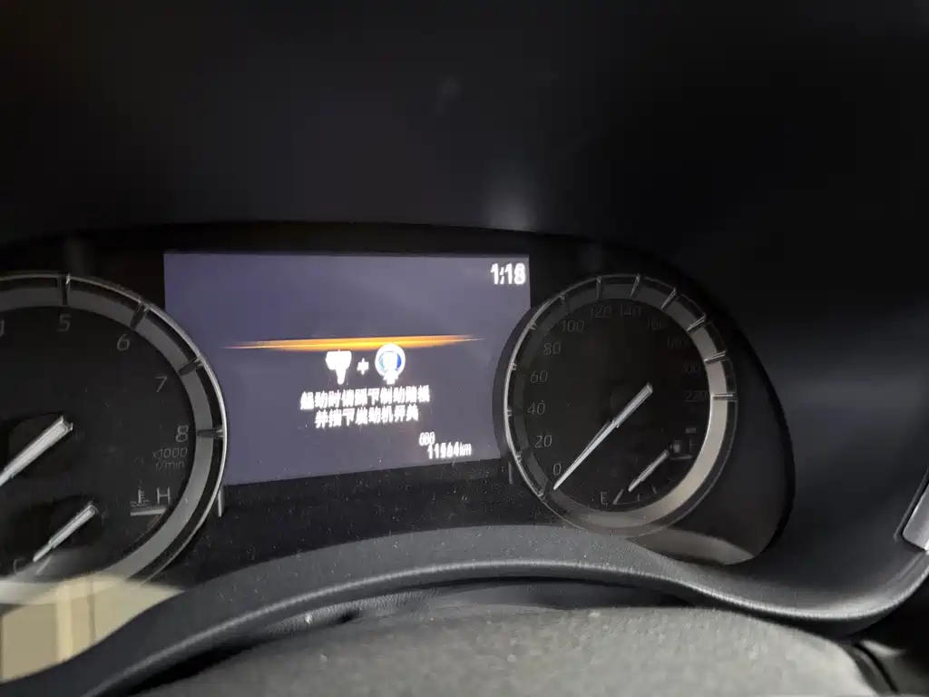 Toyota Highlander — фото 10