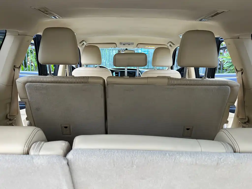 Toyota Highlander — фото 10