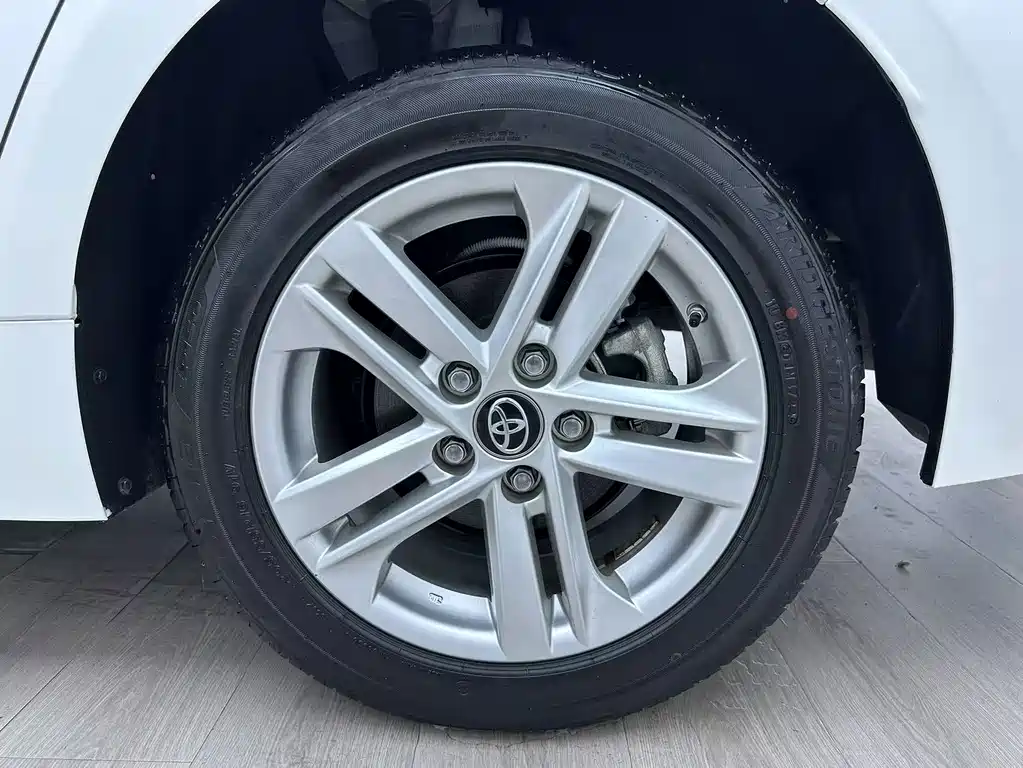 Toyota Levin — фото 19