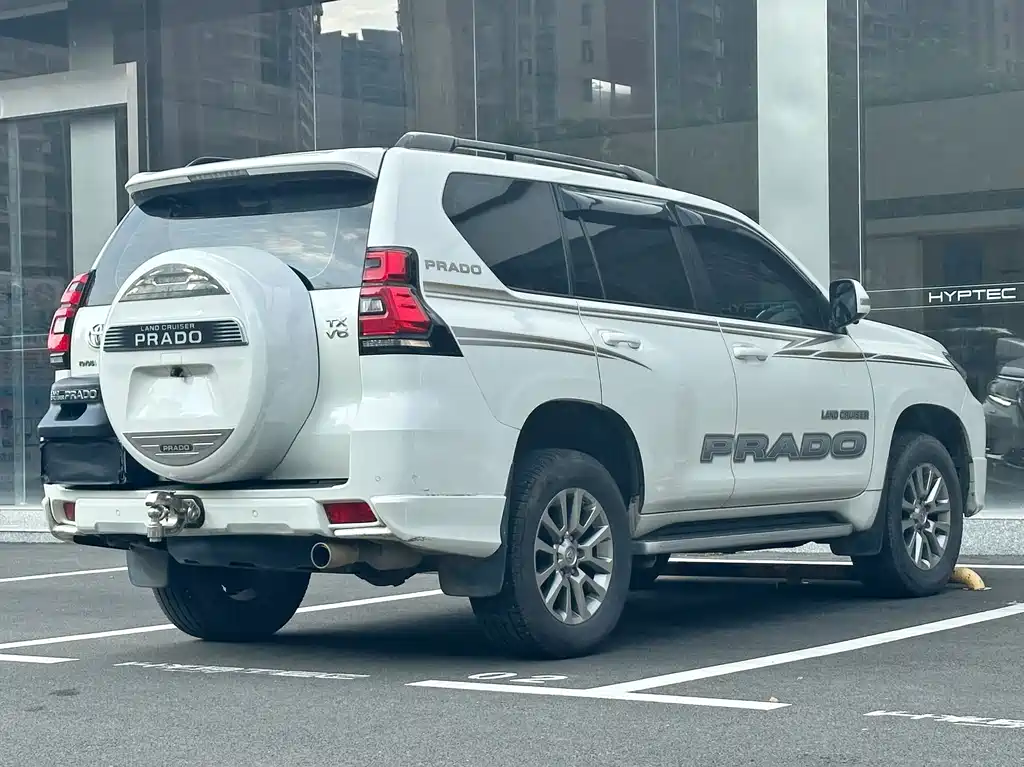 Toyota Prado — фото 2