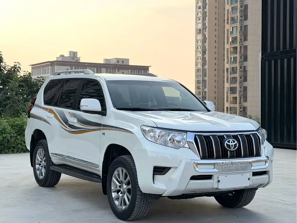 Toyota Prado (Import) — фото 3