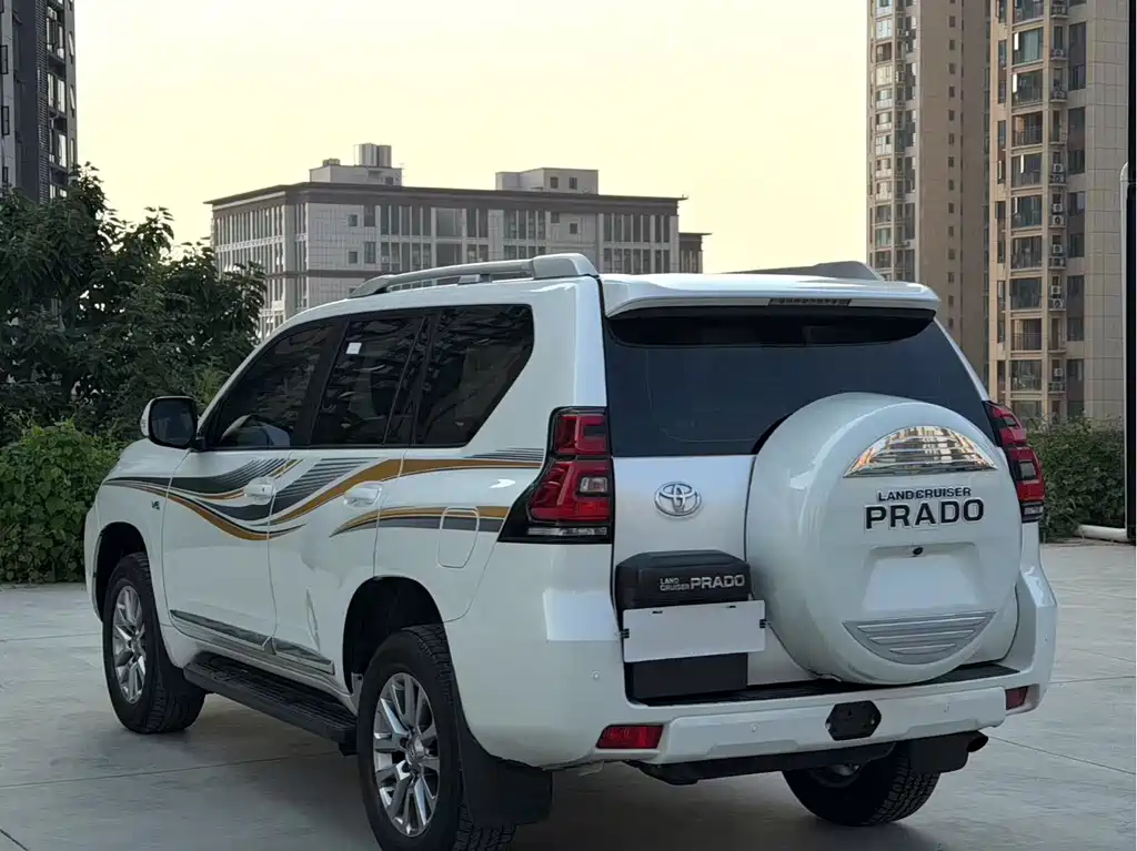 Toyota Prado (Import) — фото 7