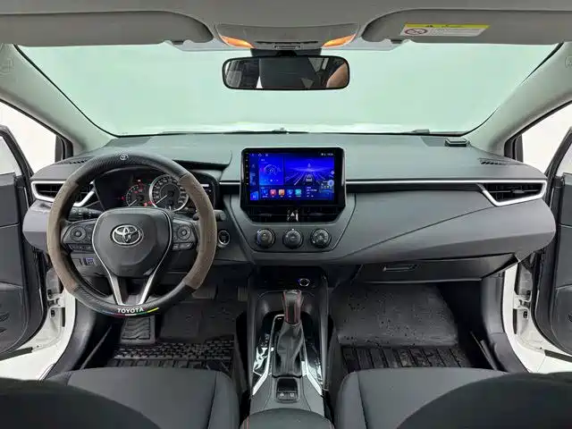 Toyota Corolla — фото 2