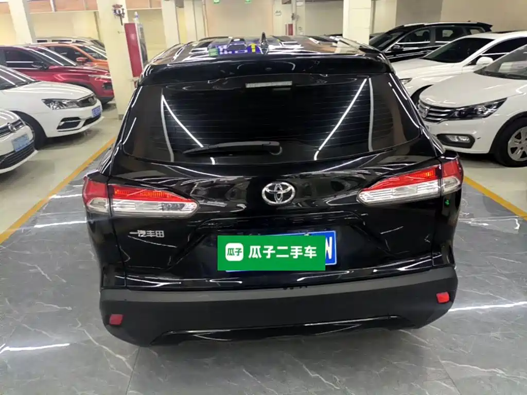 Toyota Corolla Cross — фото 3