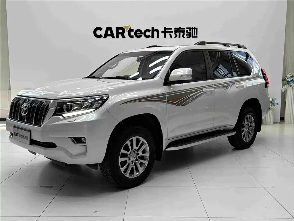 Toyota Prado — фото 2
