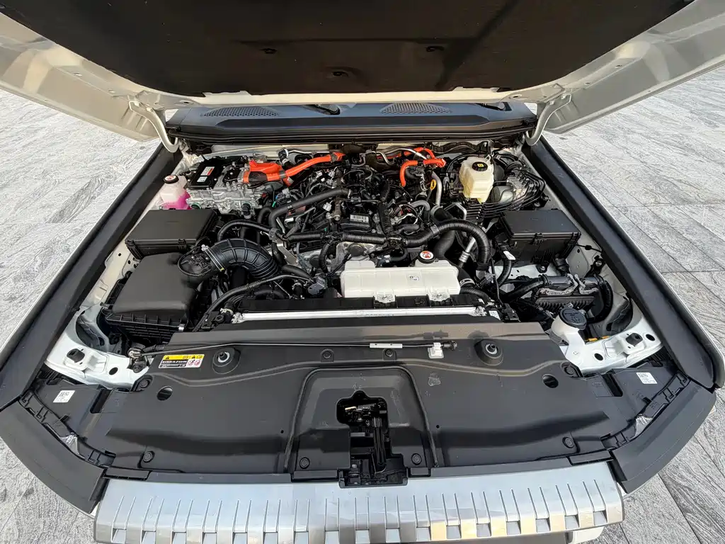 Toyota Prado — фото 17