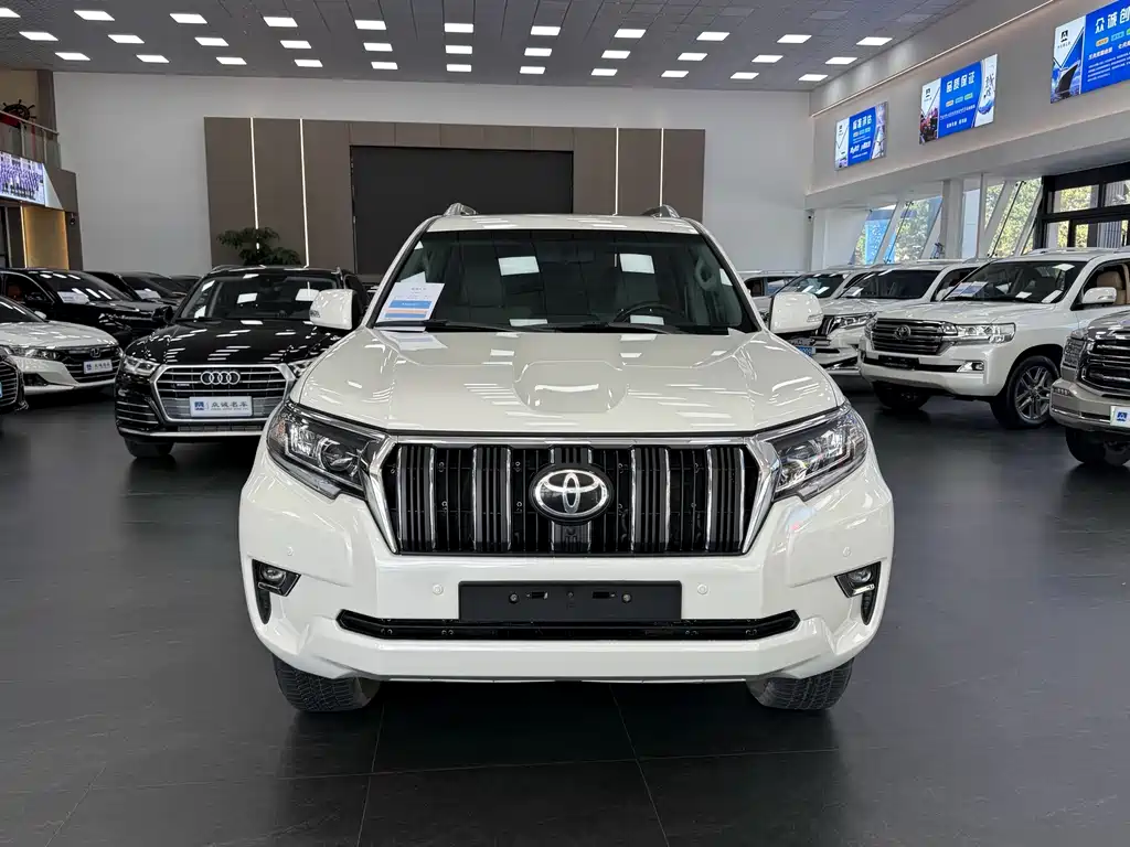 Toyota Prado (Import) — фото 3