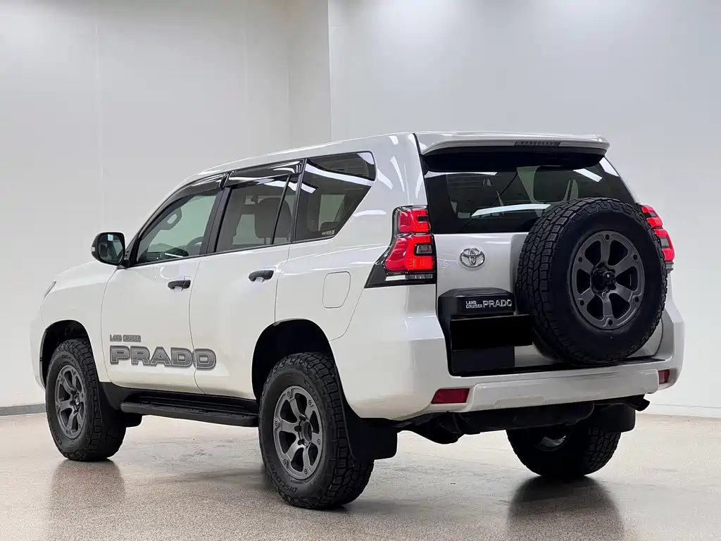 Toyota Prado (Import) — фото 4