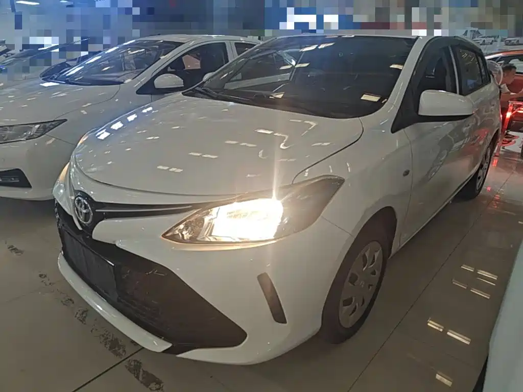 Toyota Vios FS — фото 2