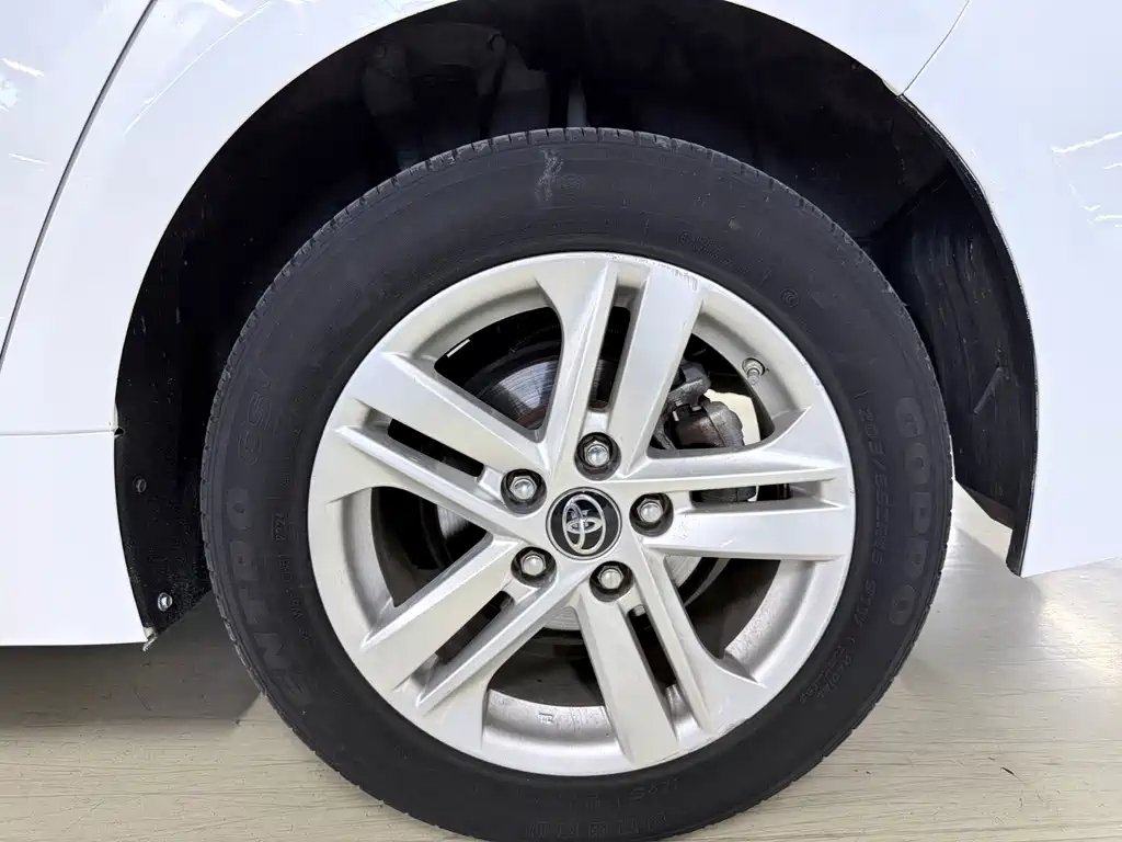 Toyota Levin — фото 14