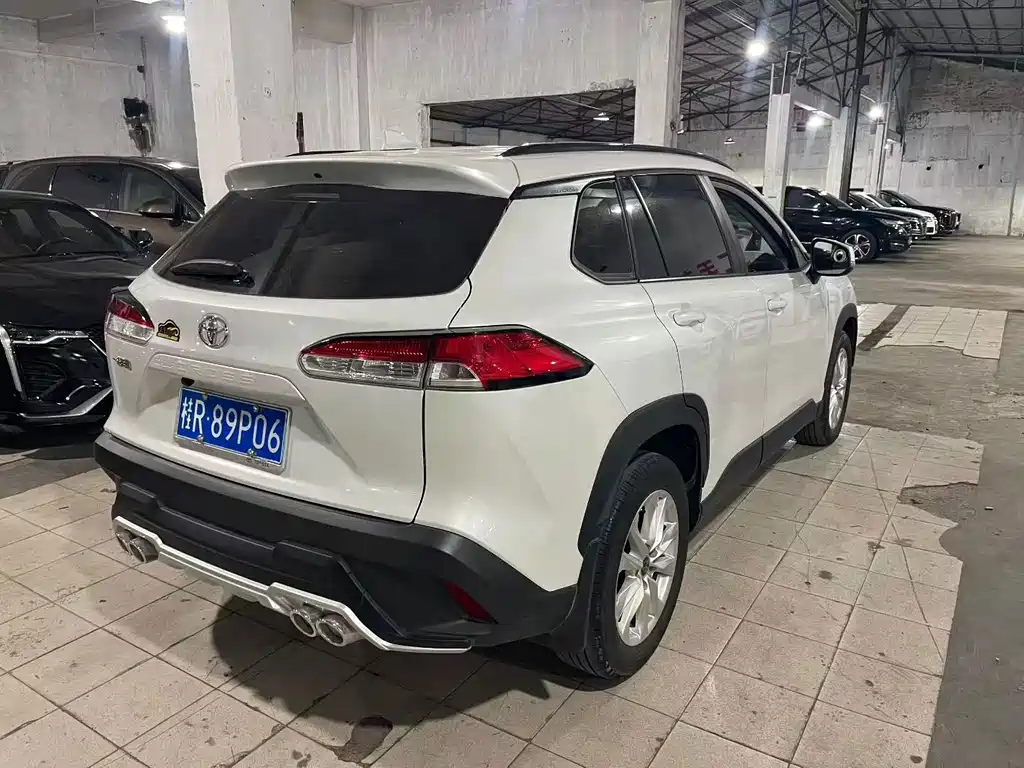 Toyota Corolla Cross — фото 4