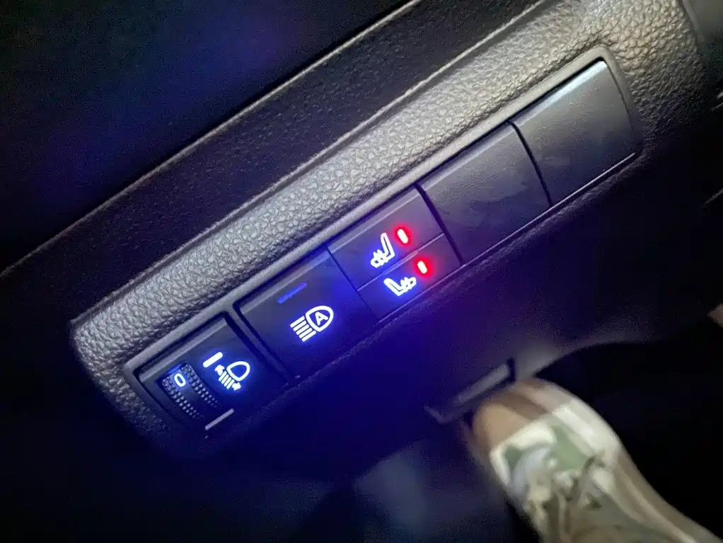 Toyota Levin — фото 10